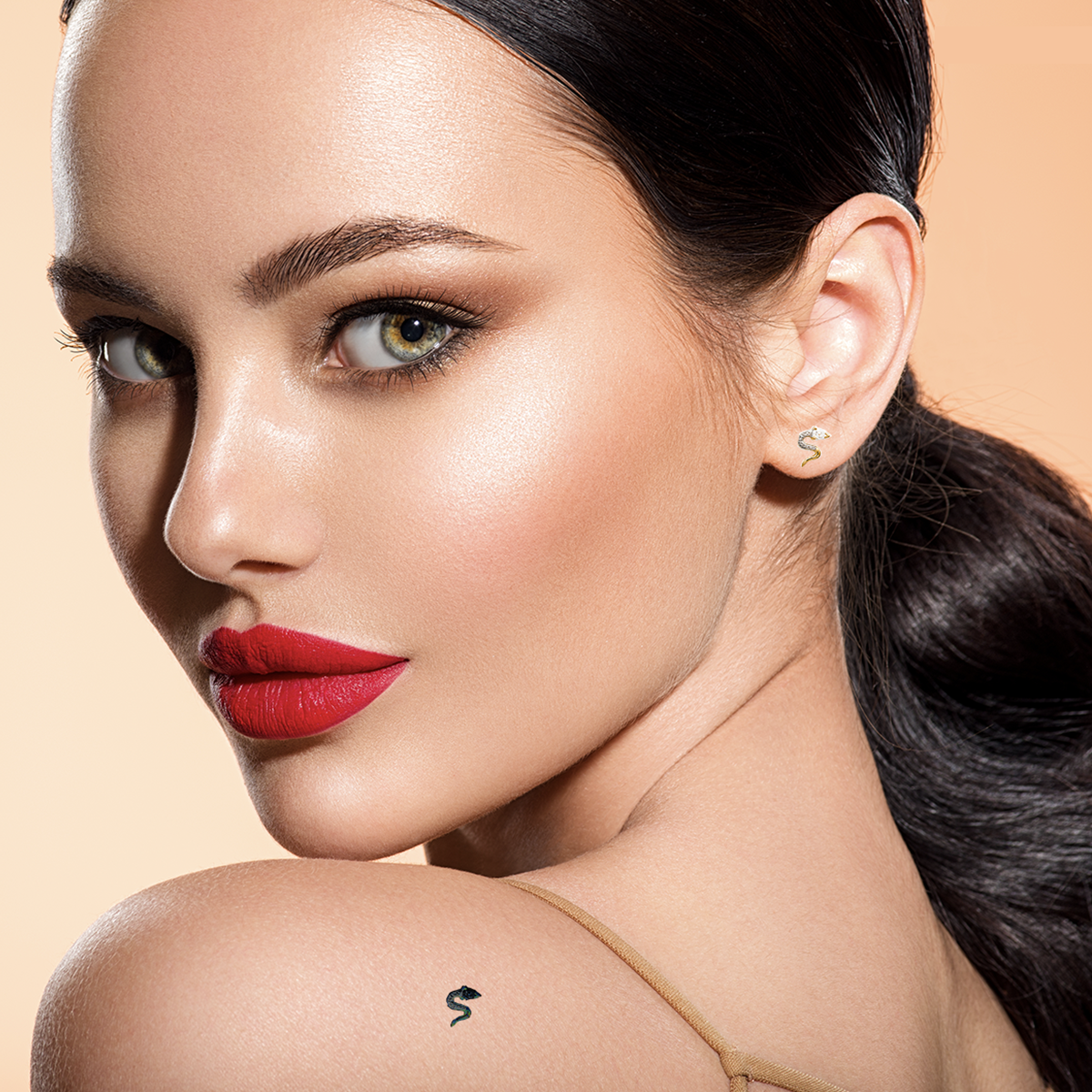 Serpenti Earrings in 18K Gold Plated, view 3