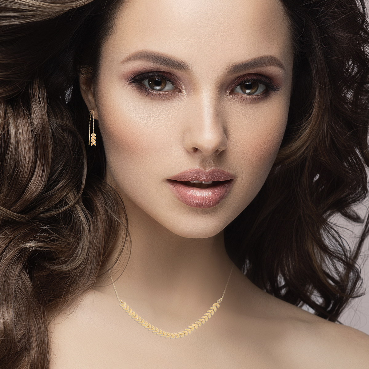 Cesaria Necklace in 925 Sterling Silver Plated Rhodium or 18K Gold Plated, view 5