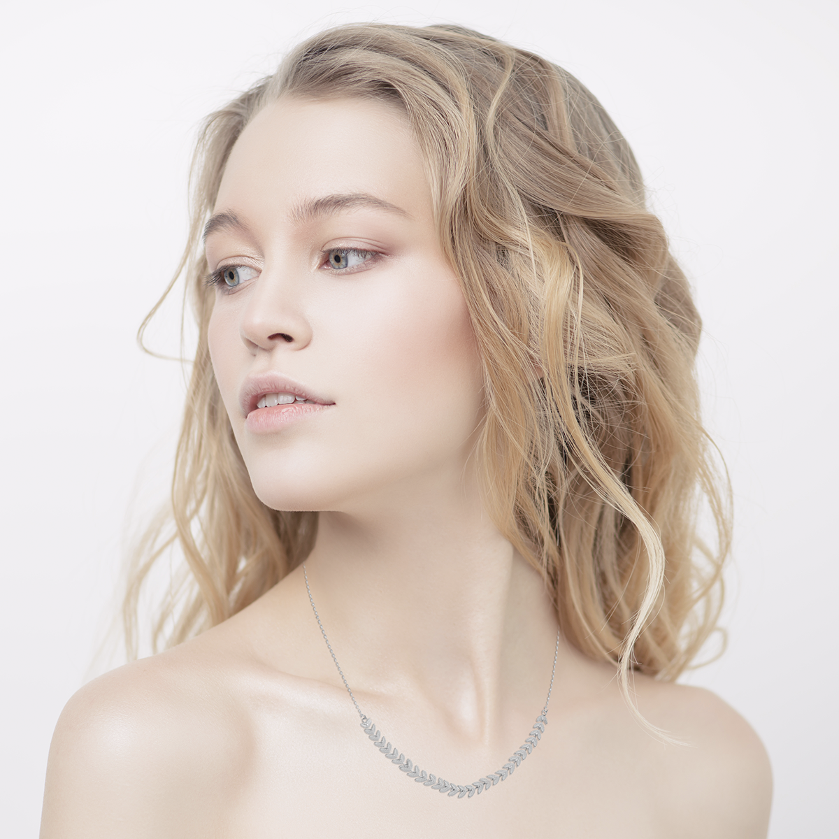 Cesaria Necklace in 925 Sterling Silver Plated Rhodium or 18K Gold Plated, view 6