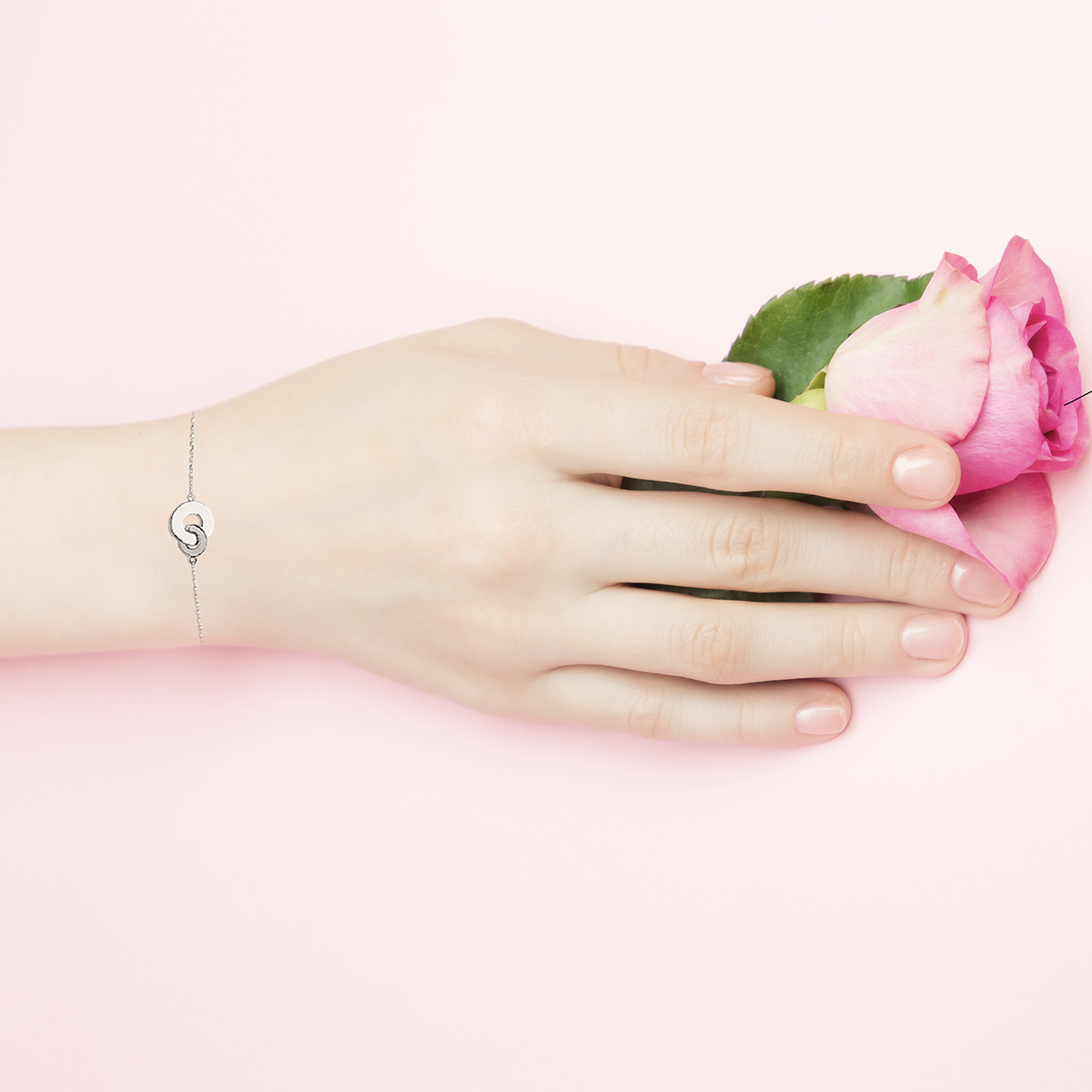 Mystigrey Carter .925 Sterling Silver Plated Rhodium and 18K Gold Plated Bracelet for Women Interlocking Circles