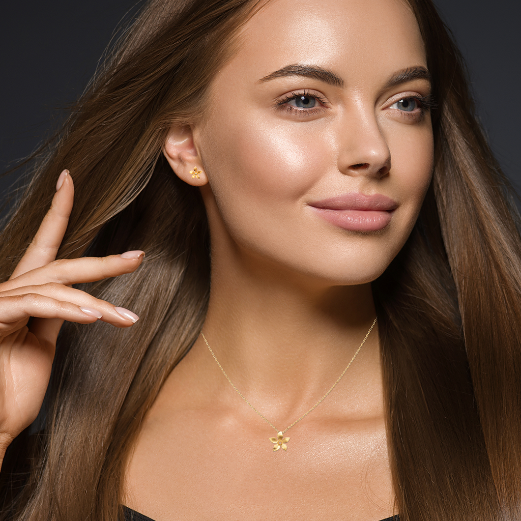 Leilani Flower Necklace in 18K Gold Plated, view 2